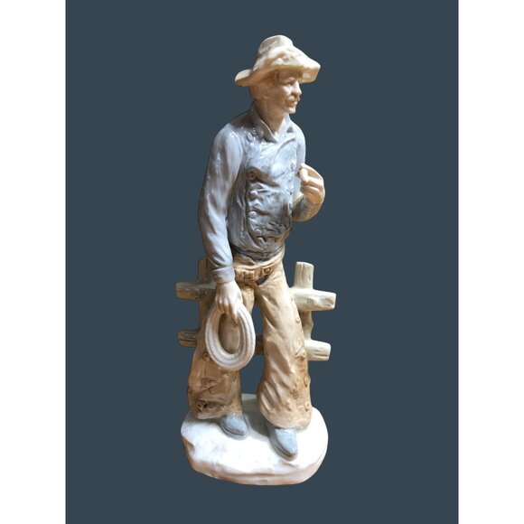 Vintage Cowboy Fine Porcelain Figurine Sculpture Hat Cigar Rope Japan Western De - Picture 3 of 16